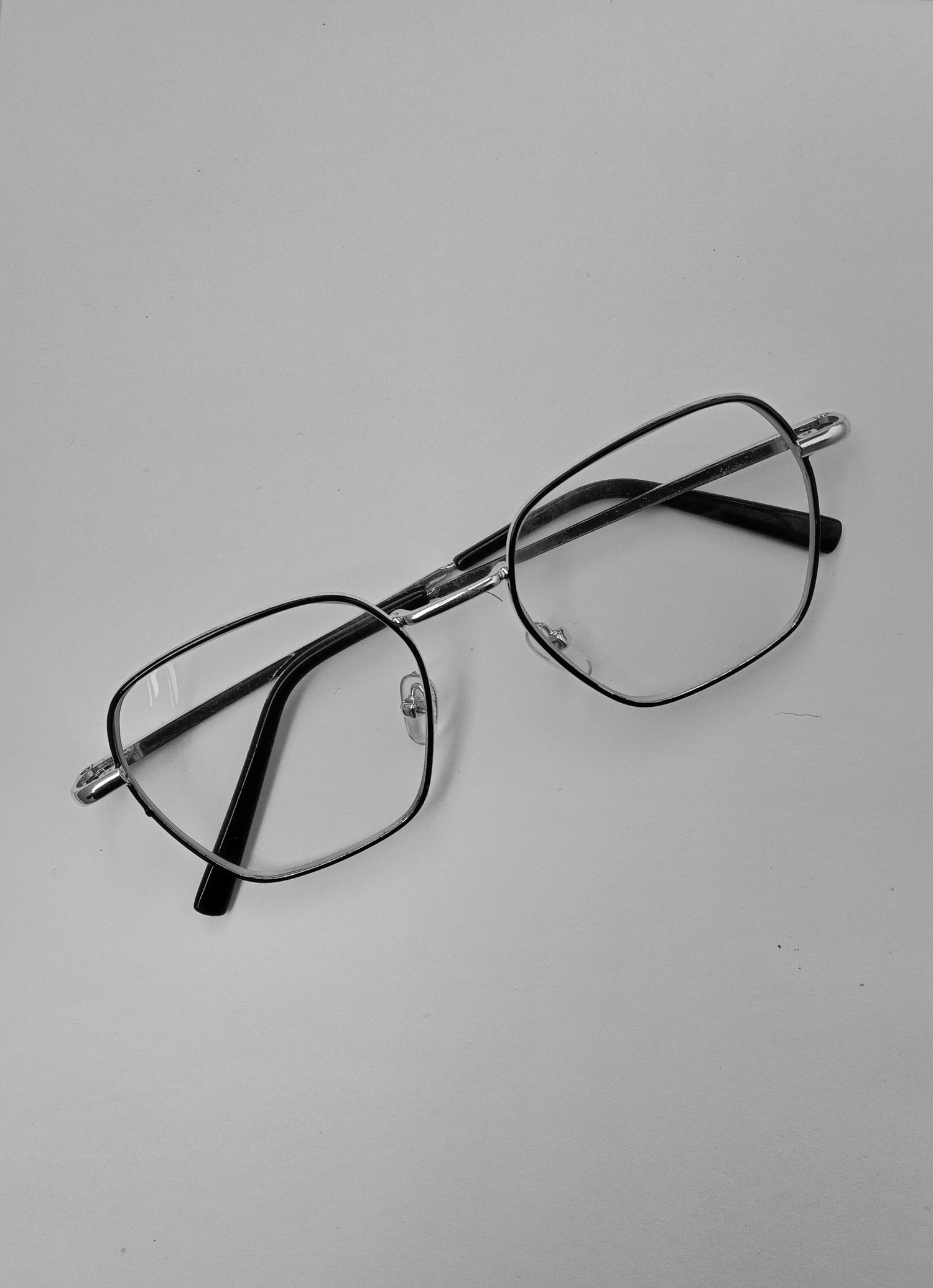 Lorevia Glasses
