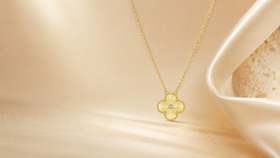 LOREVIA - Four-Leaf Clover Gold Pendant Necklace