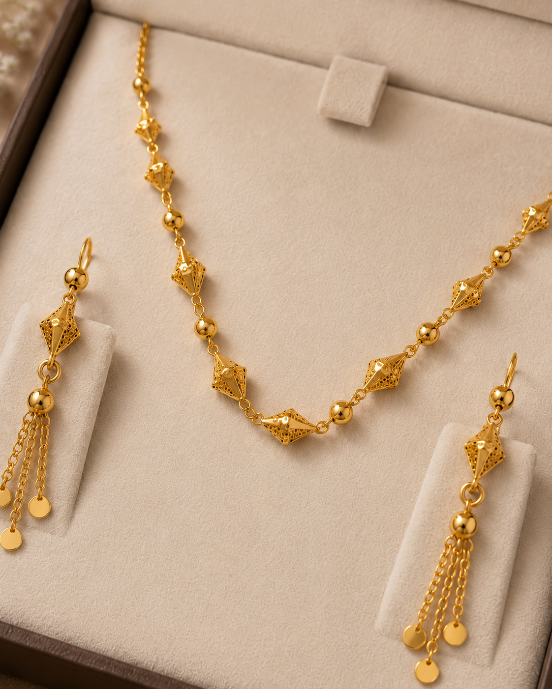 LOREVIA - Elegant Bead Necklace Set