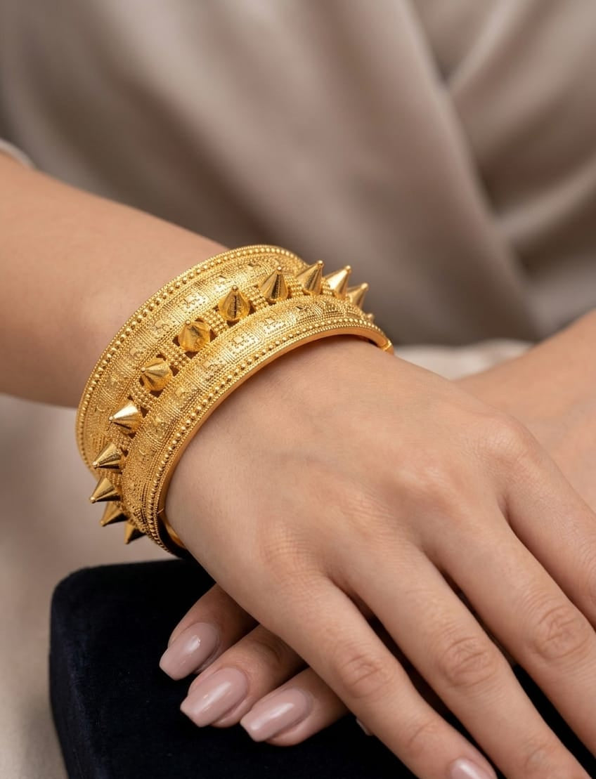 Elegant Gold Statement Bangle - 1